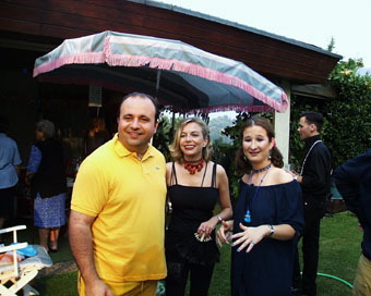 max, eva, bea